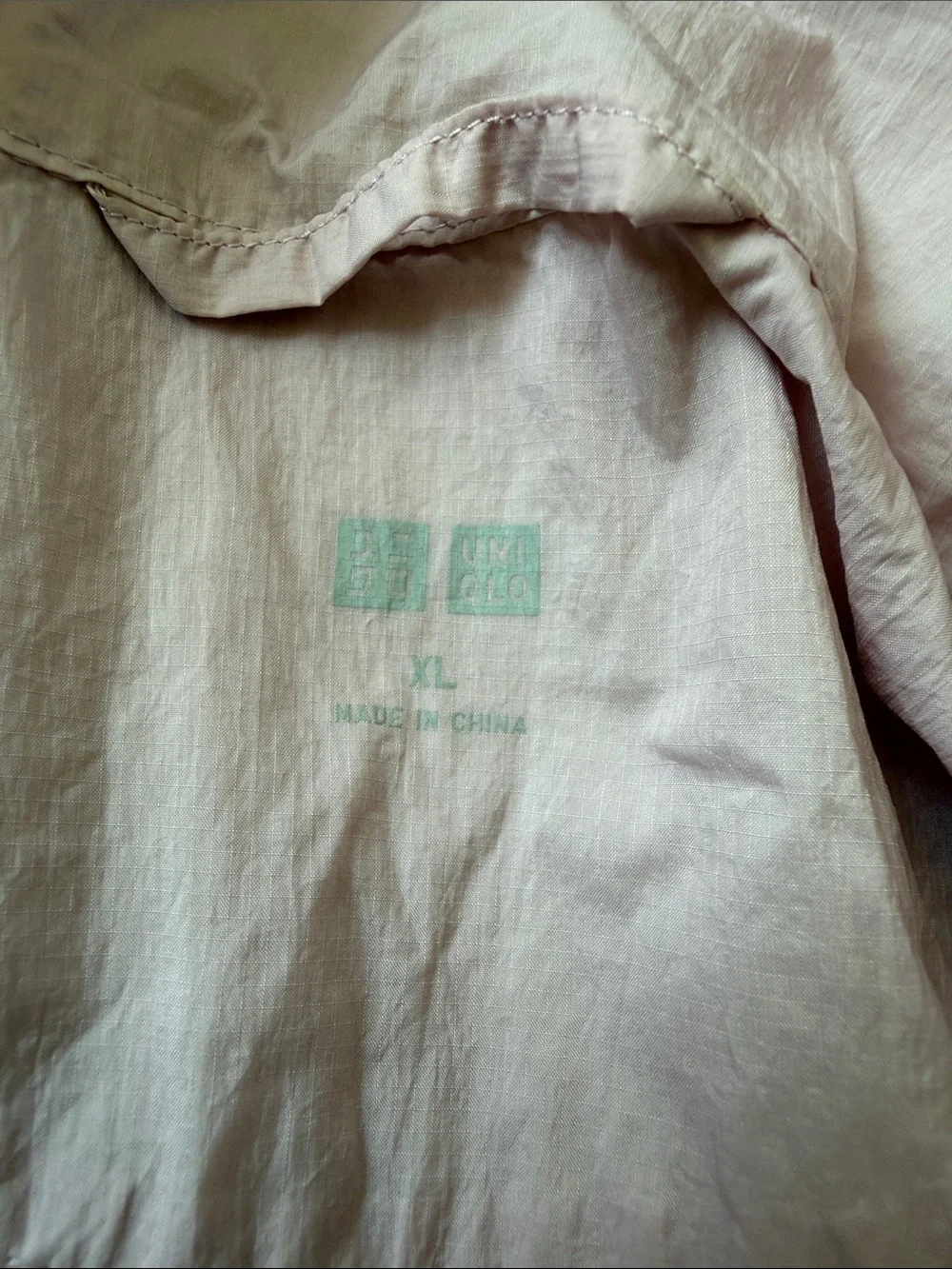 Uniqlo Two-Tone Sun Protect Jacket - Pink & Light Gray